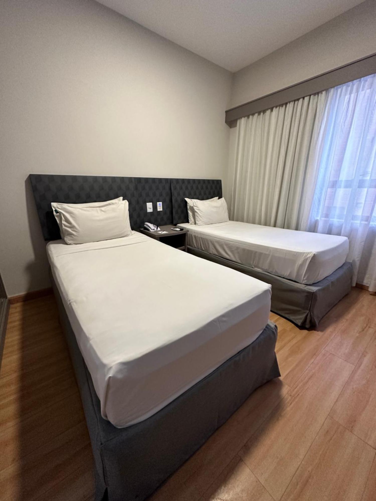 Quality Paulista Hotel Sao Paulo Exterior photo
